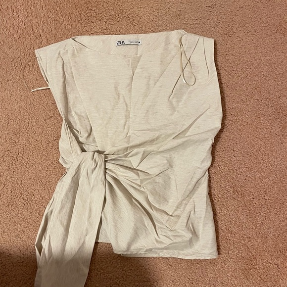 Zara side tie top - Picture 2 of 4